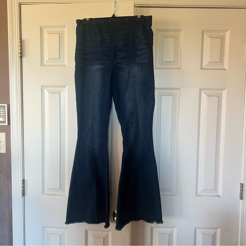 boot cut jeans
